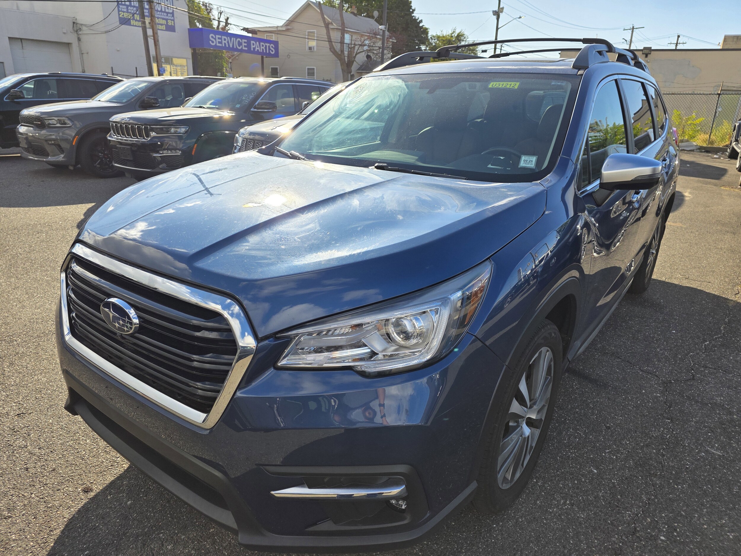 2022 Subaru Ascent Touring photo 2