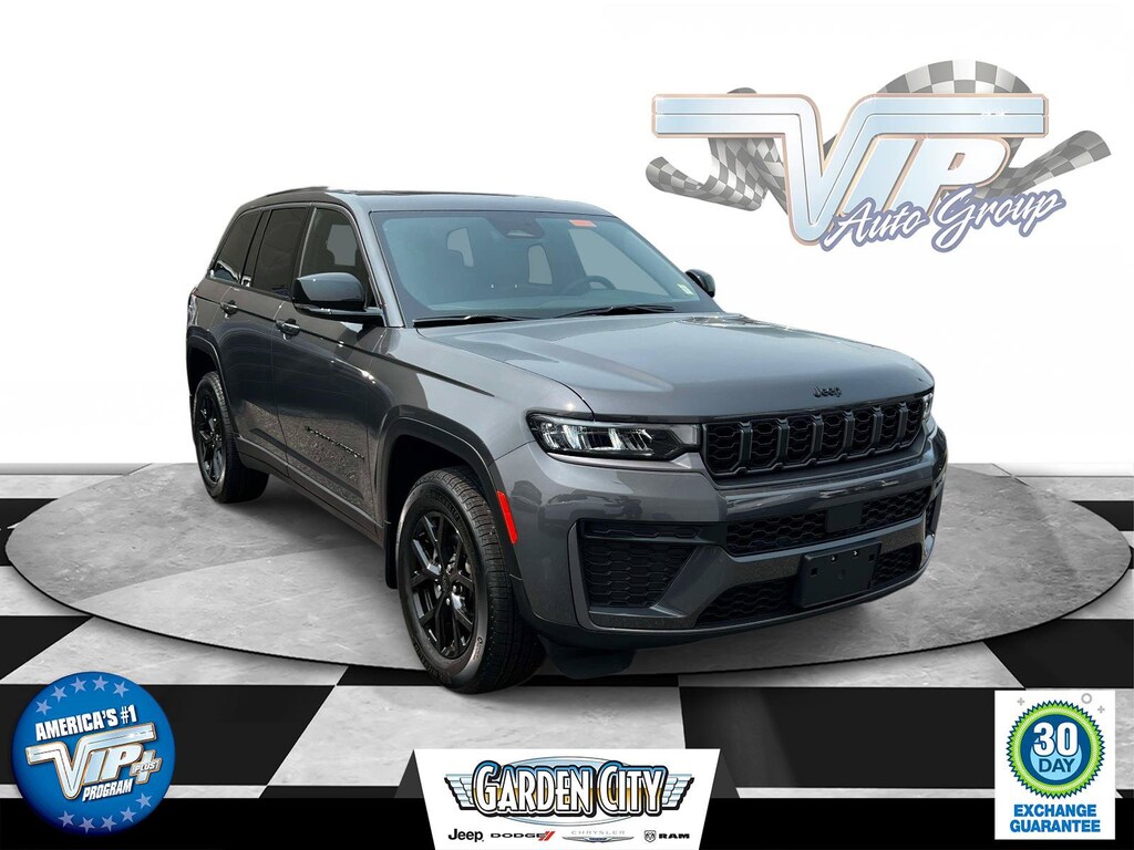 Used 2026 Jeep Grand Cherokee Laredo Altitude Laredo Altitude 4x4