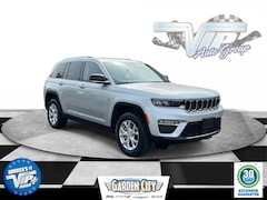 Used 2023 Jeep Grand Cherokee Limited Limited 4x4 for sale in Long Island