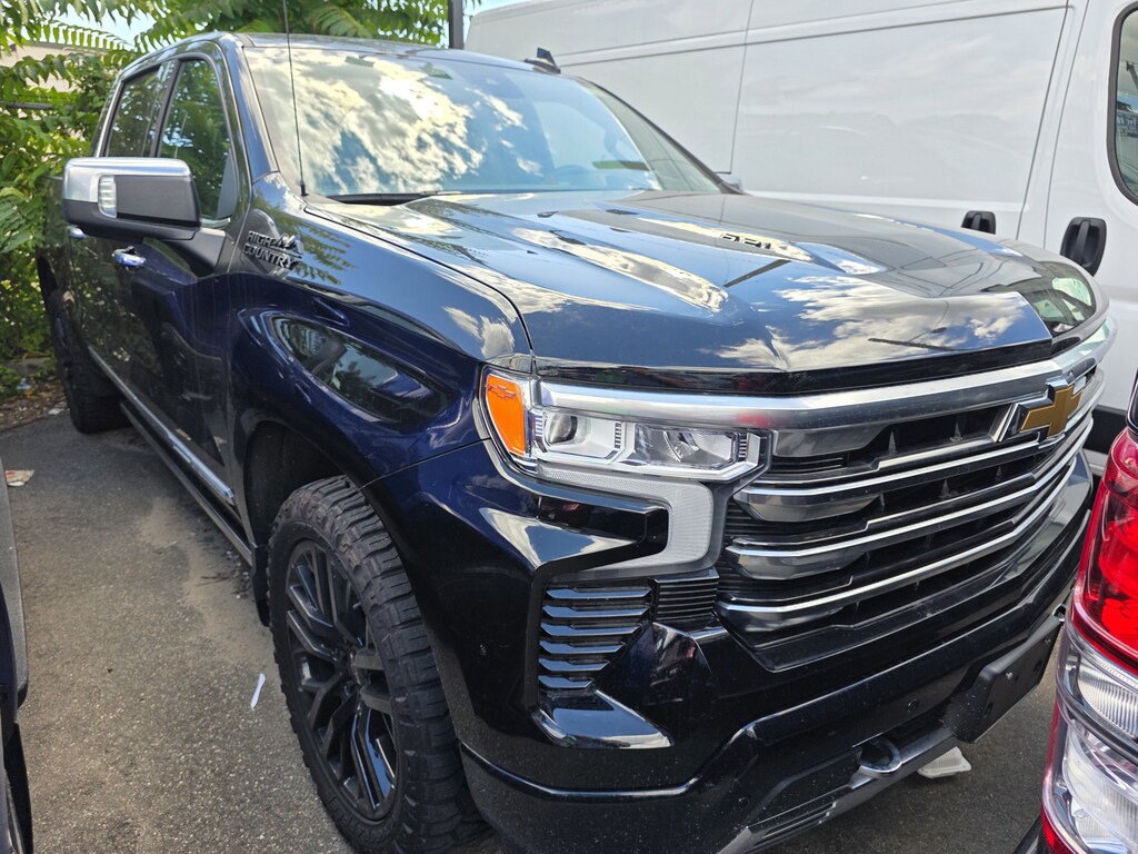 Used 2024 Chevrolet Silverado 1500 High Country 4WD Crew Cab 147 High Country