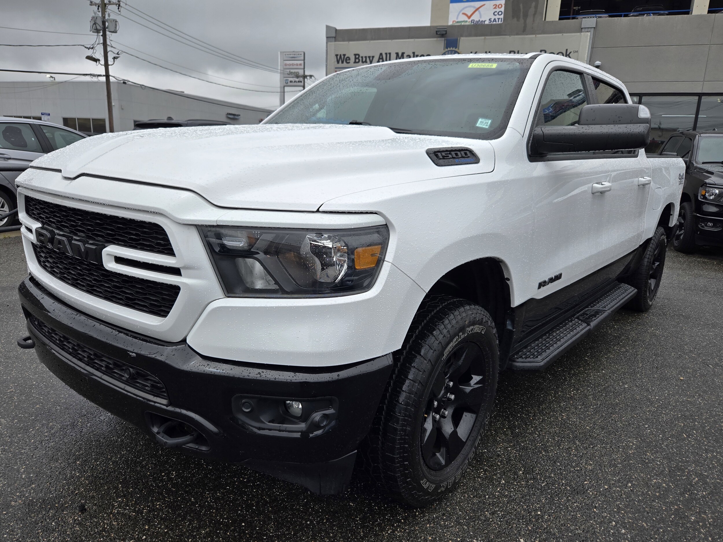 Used 2022 RAM Ram 1500 Pickup Big Horn/Lone Star with VIN 1C6SRFFT5NN211361 for sale in Hempstead, NY