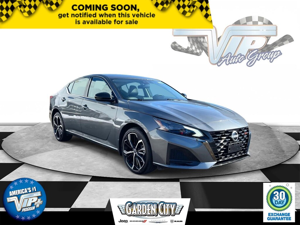 Used 2025 Nissan Altima SR SR AWD