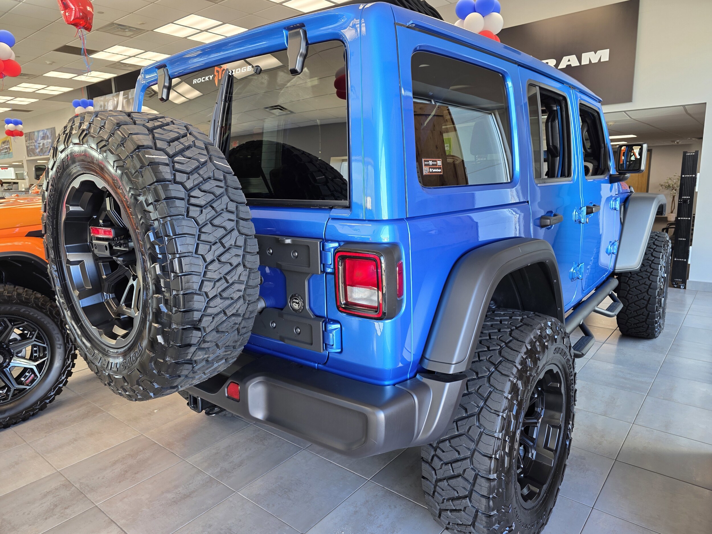 2025 Jeep Wrangler Willys photo 4