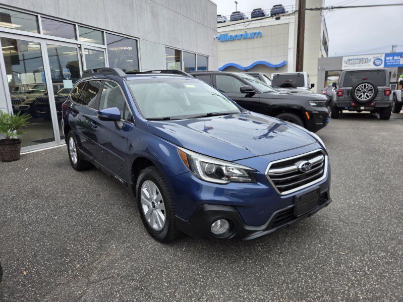 Used 2019 Subaru Outback Premium with VIN 4S4BSAHC9K3378578 for sale in Hempstead, NY