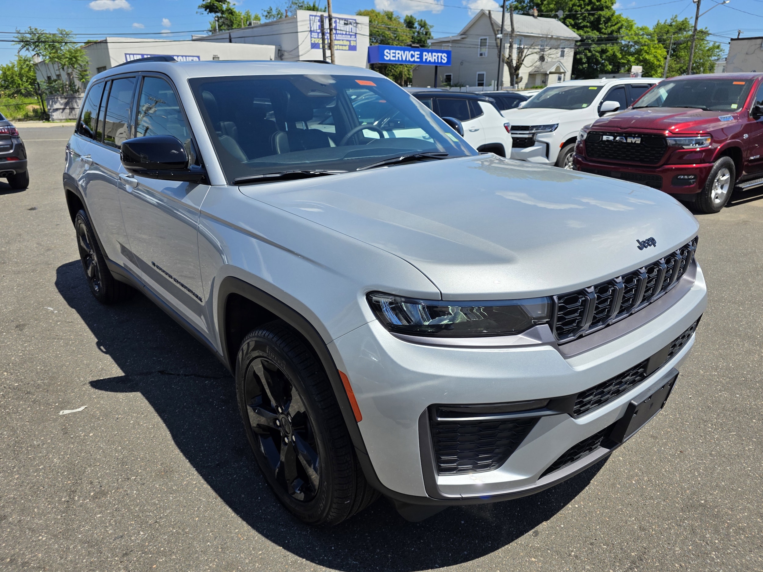 2026 Jeep Grand Cherokee Limited 4x4's photo