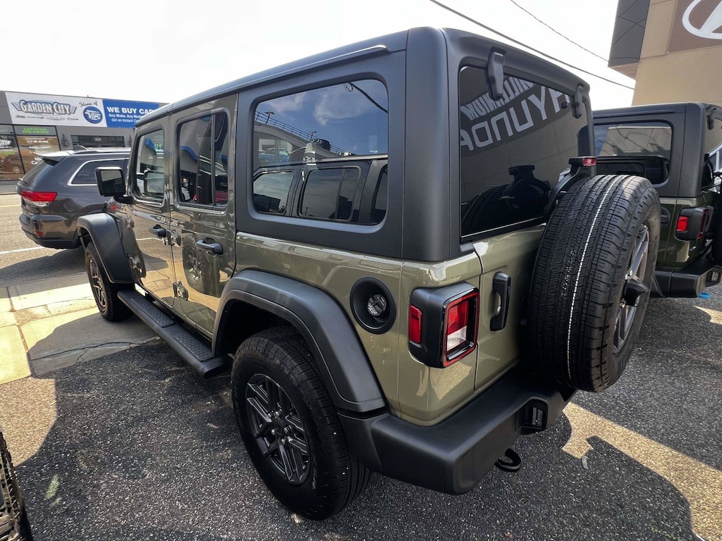 Used 2026 Jeep Wrangler Sport S Sport S 4x4