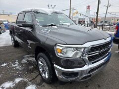 Used 2022 Ram 1500 Big Horn Big Horn 4x4 Crew Cab 57 Box for sale in Long Island
