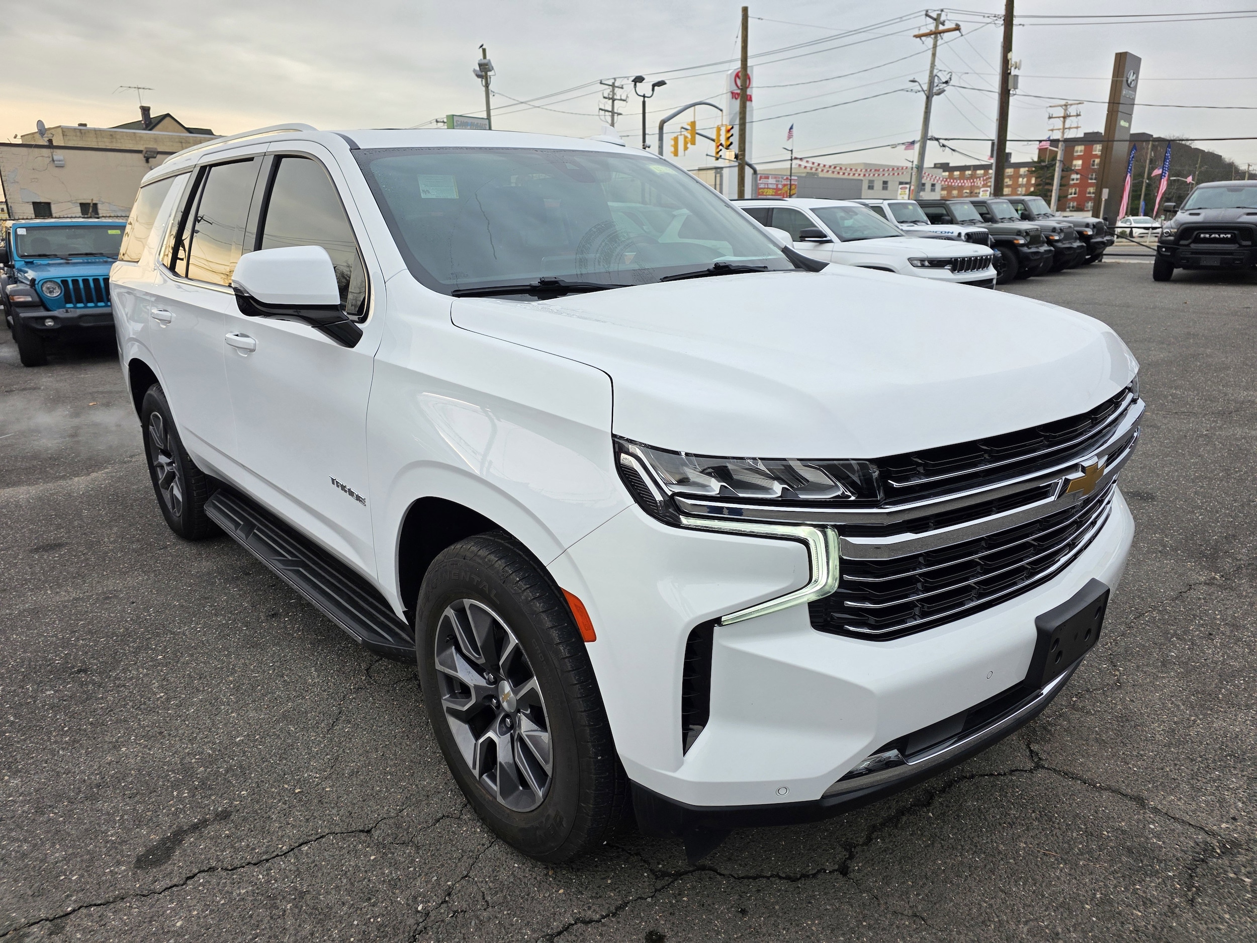 2022 Chevrolet Tahoe LT's photo