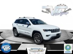 Used 2020 Jeep Grand Cherokee Limited Limited 4x4 for sale in Long Island