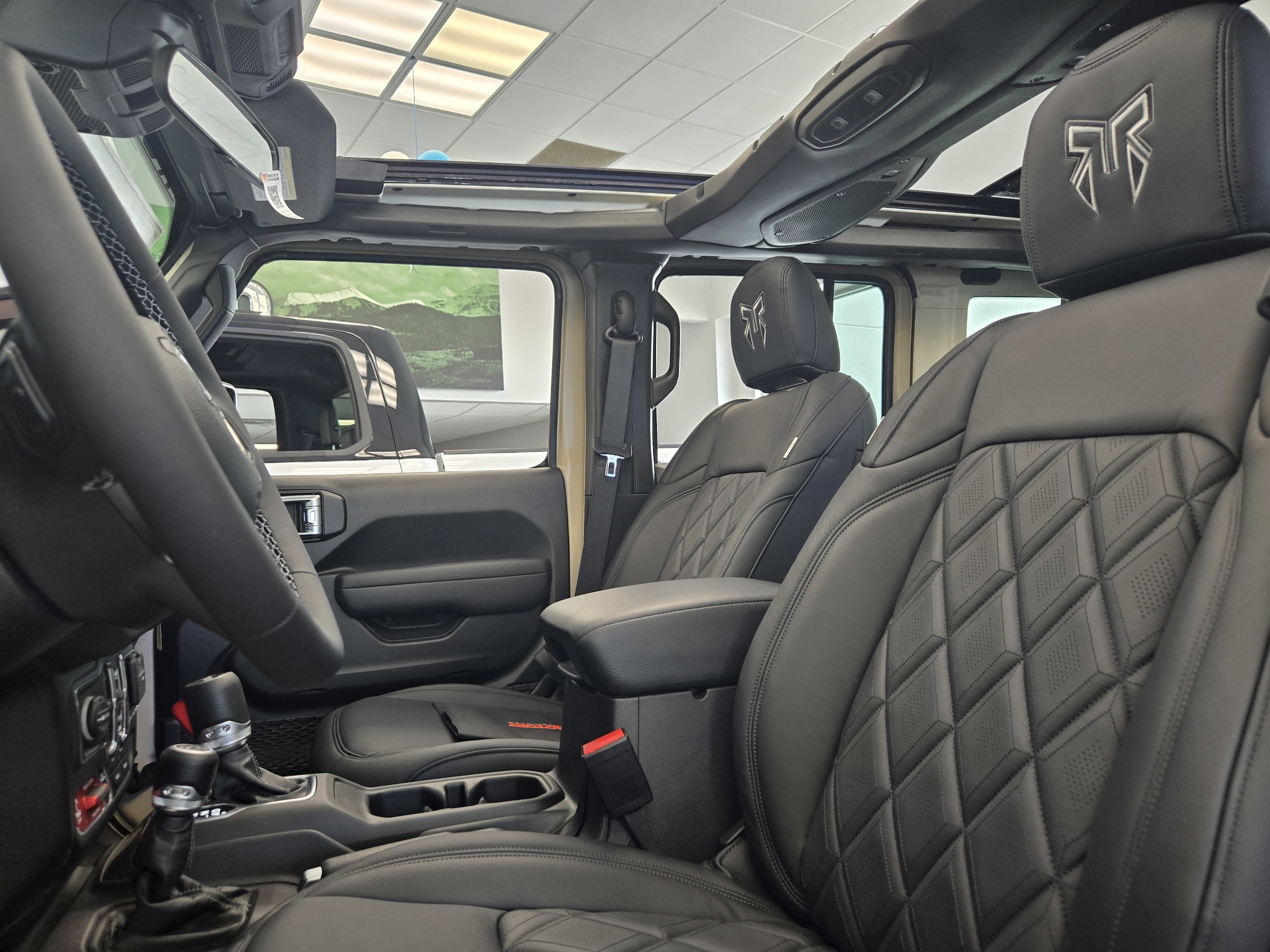 2025 Jeep Wrangler 4-Door Willys - Photo 14