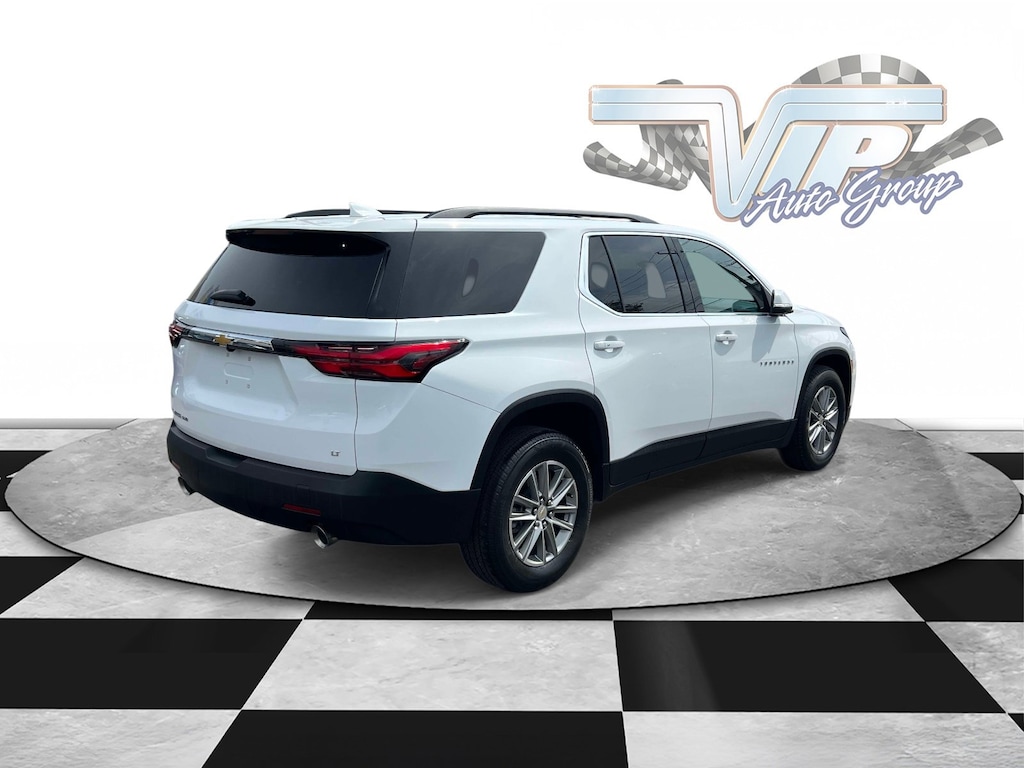 Used 2023 Chevrolet Traverse LT Cloth AWD LT Cloth w/1LT