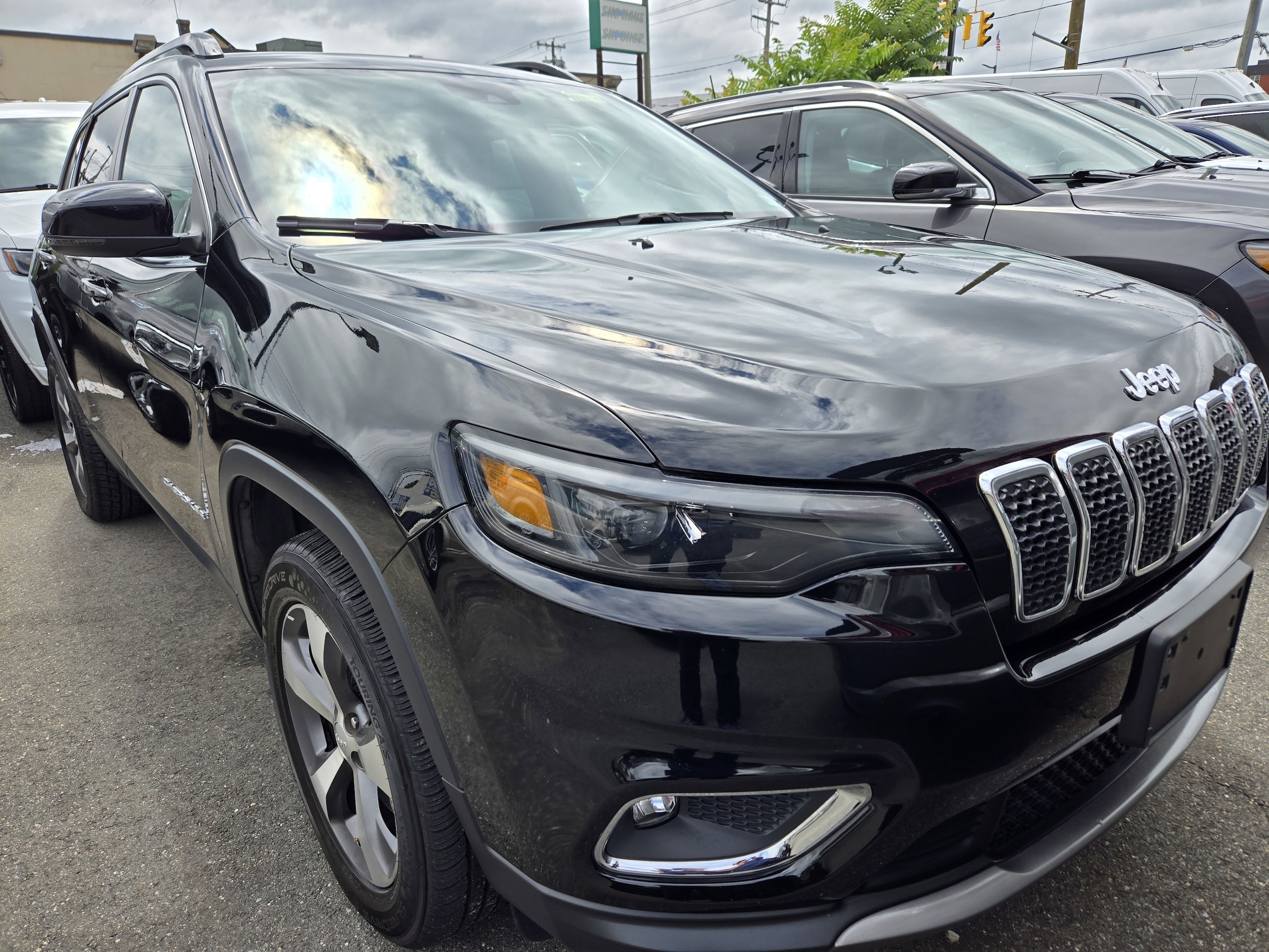 2022 Jeep Cherokee Limited 4x4 