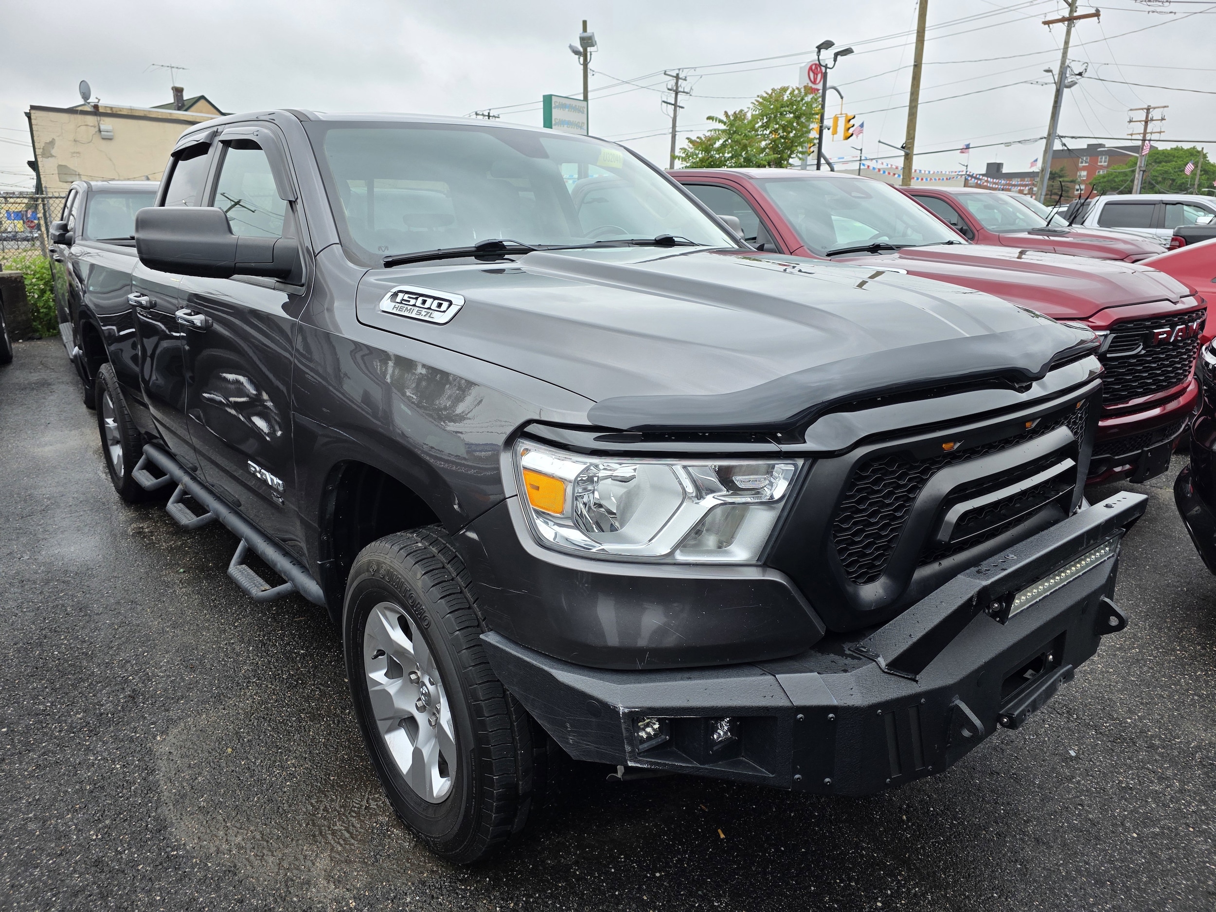 2020 RAM 1500 Big Horn/Lone Star 4x4 Quad Cab 6'4's photo