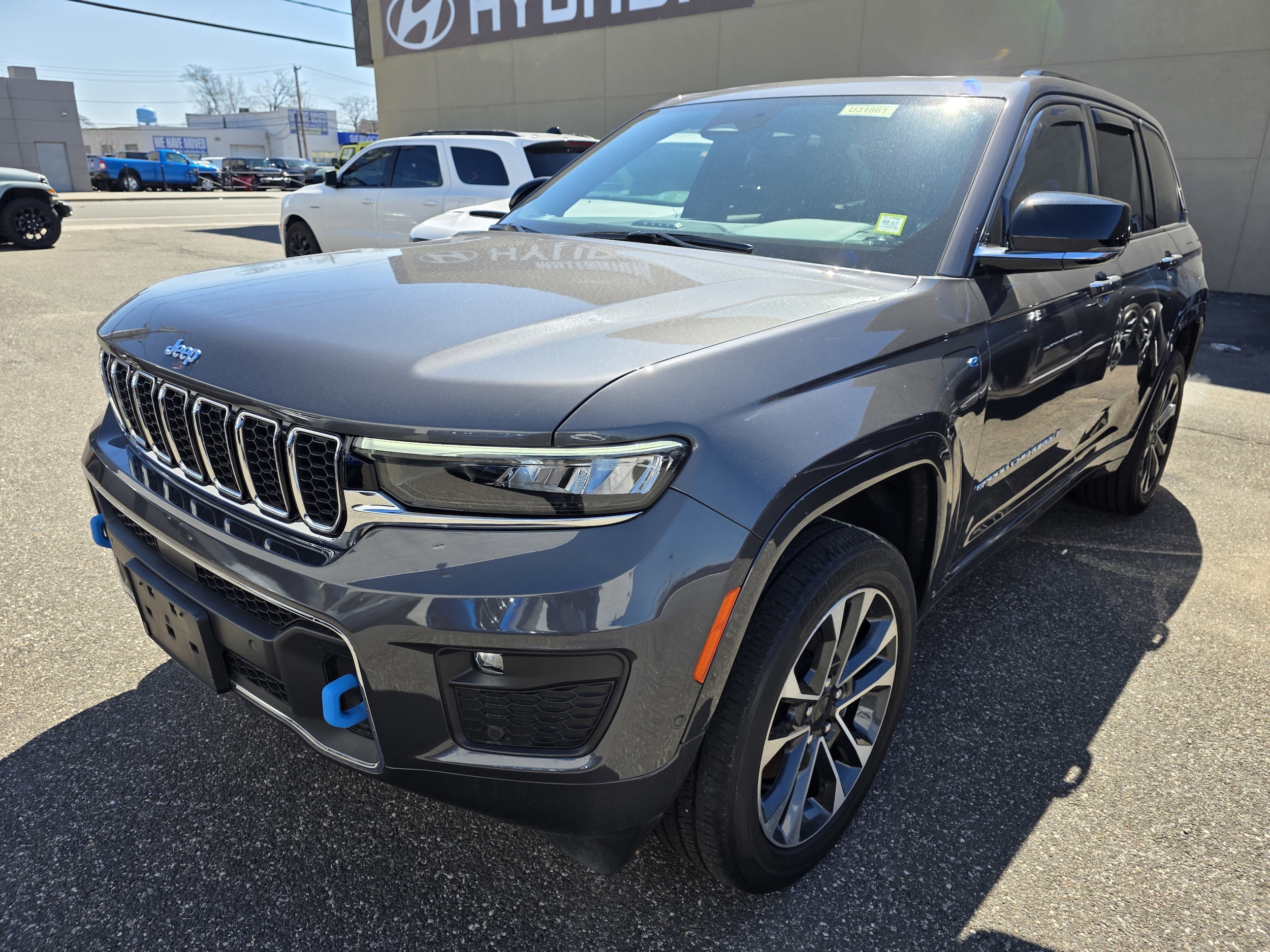 Used 2022 Jeep Grand Cherokee Overland 4xe with VIN 1C4RJYD66N8756877 for sale in Hempstead, NY