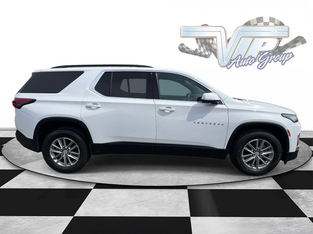 Used 2023 Chevrolet Traverse LT Cloth AWD LT Cloth w/1LT