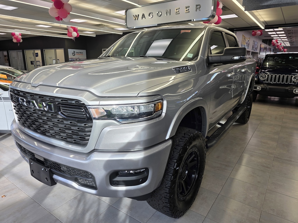 New 2025 Ram 1500 Big Horn Lifted Apex 4x4 Pickup