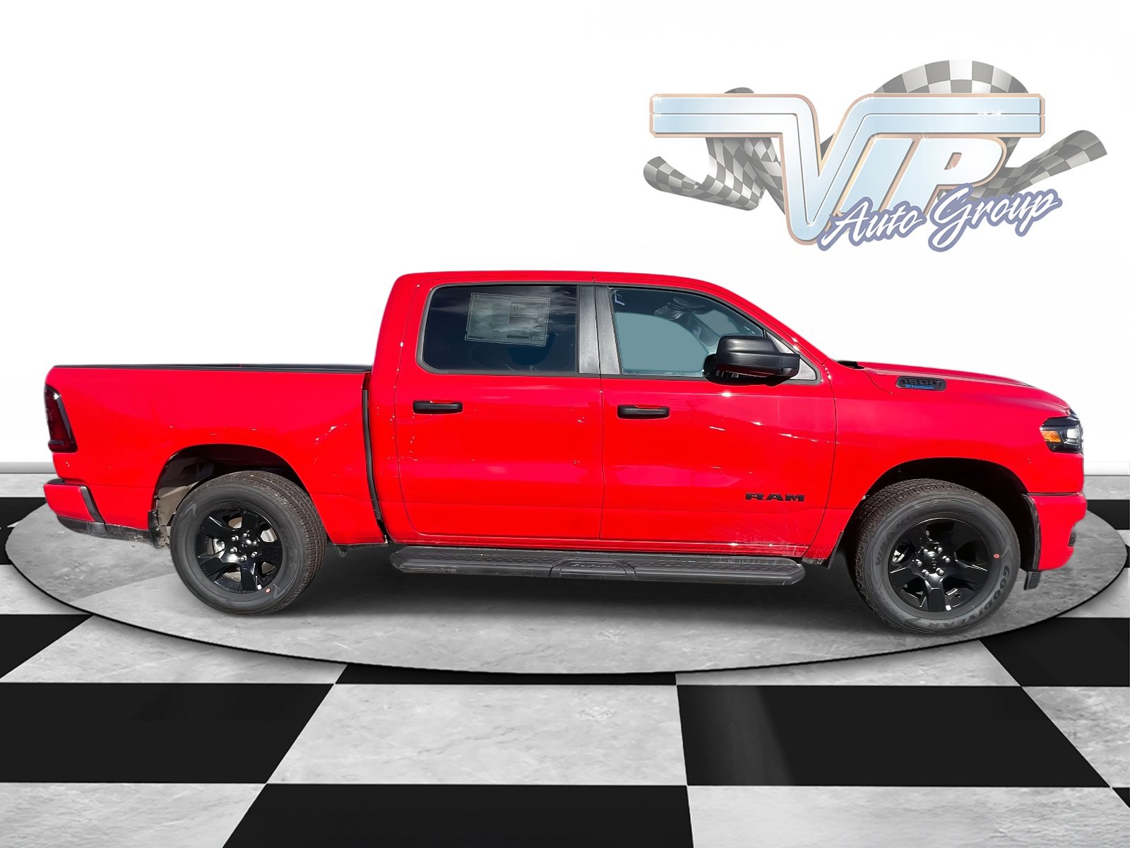 2025 Ram 1500 Tradesman photo 3