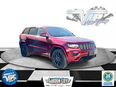 Used 2020 Jeep Grand Cherokee Altitude Altitude 4x4 for sale in Long Island