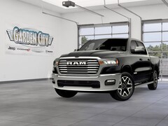 2026 Ram 1500 LARAMIE CREW CAB 4X4 5'7 BOX Pickup