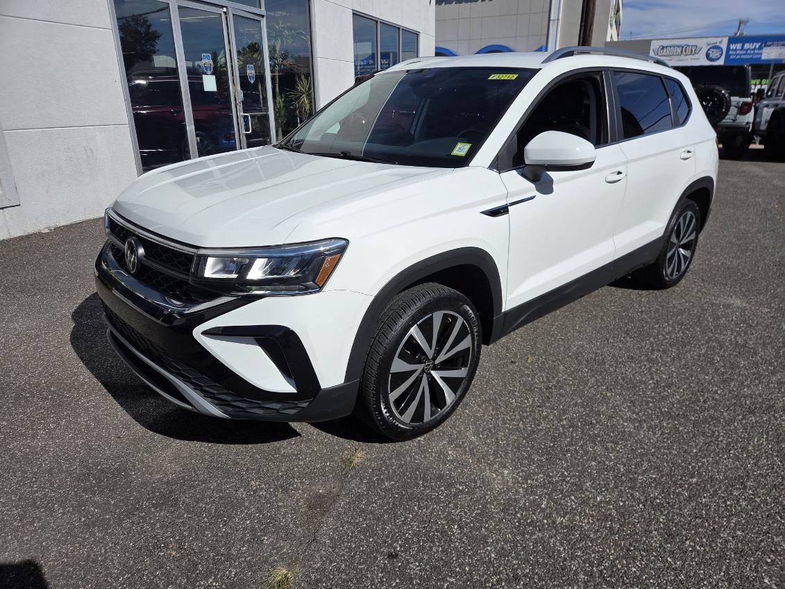 2024 Volkswagen Taos
