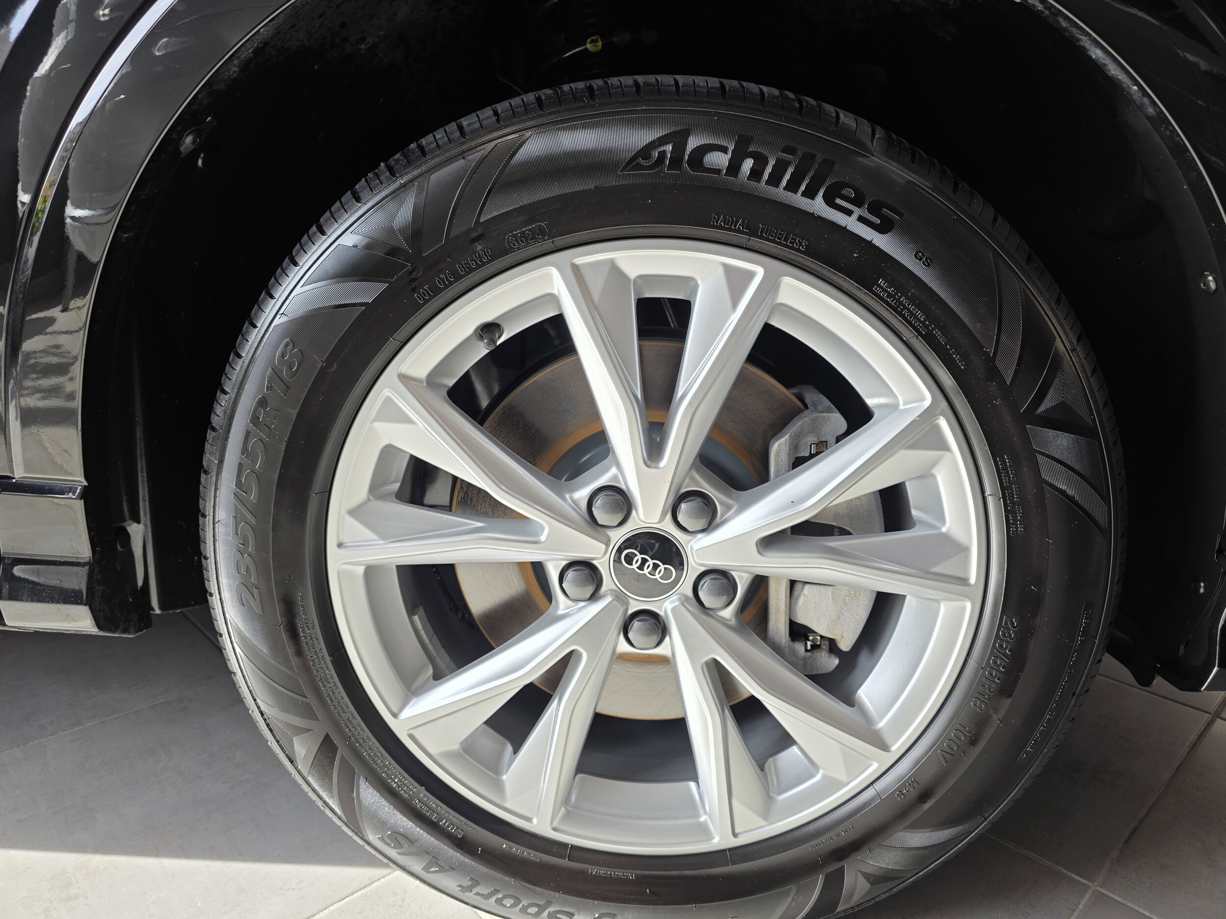 2023 Audi Q3 S line Premium 45 TFSI photo 4