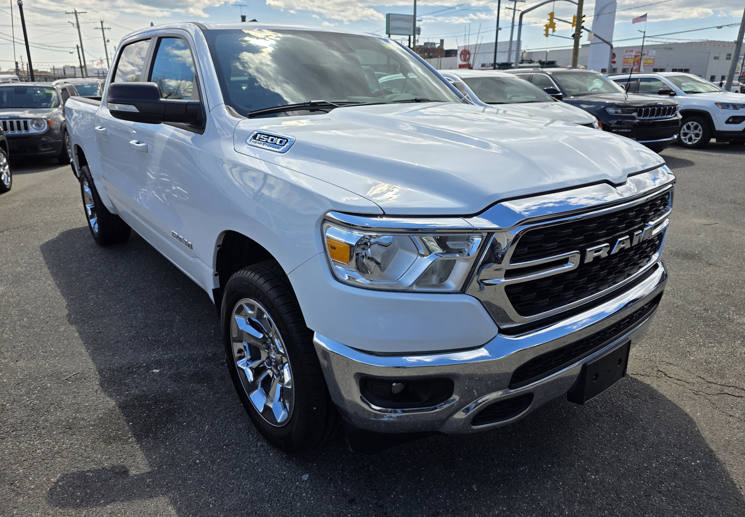 2022 Ram 1500 Big Horn 4x4 Crew Cab 57 Box 