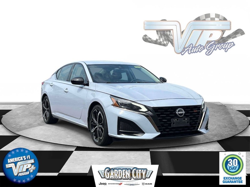 Used 2024 Nissan Altima 2.5 SR Sedan