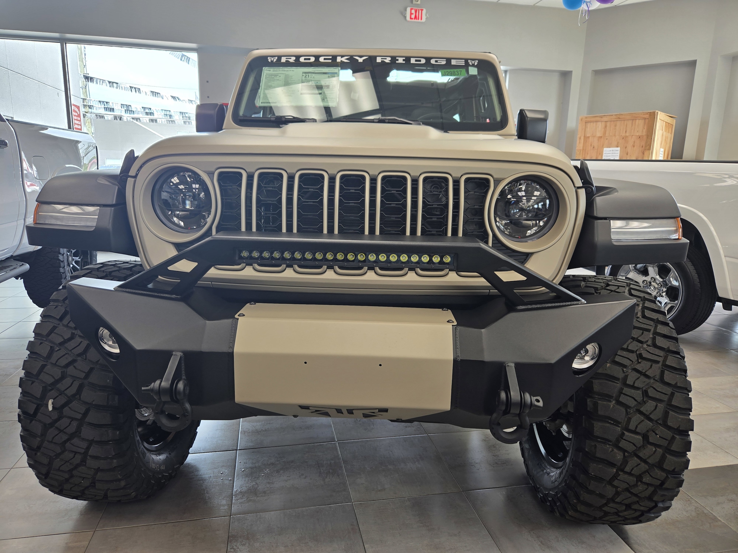 2025 Jeep Wrangler 4-Door Willys - Photo 7