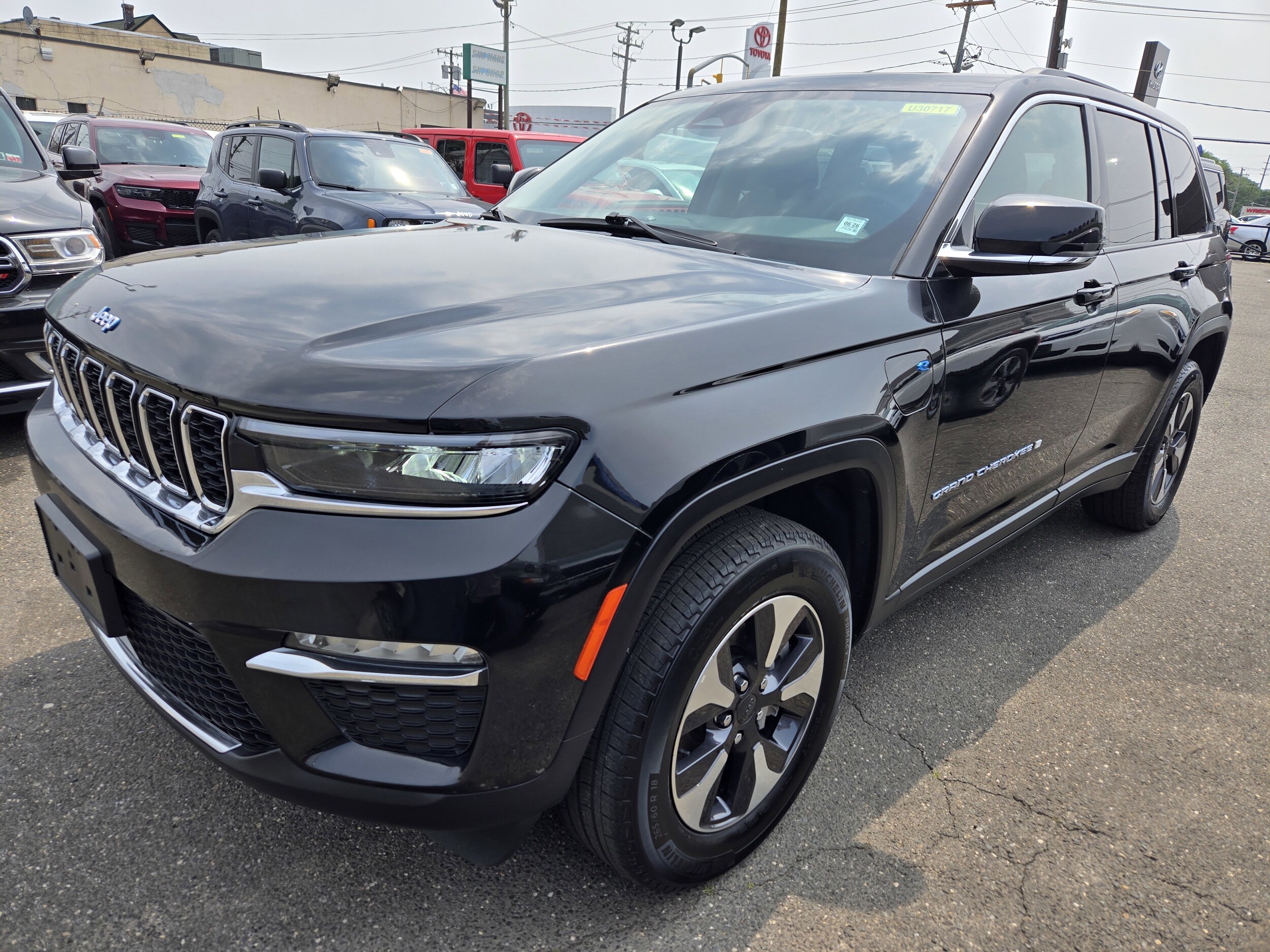 Used 2023 Jeep Grand Cherokee 4xe with VIN 1C4RJYB61PC677989 for sale in Hempstead, NY