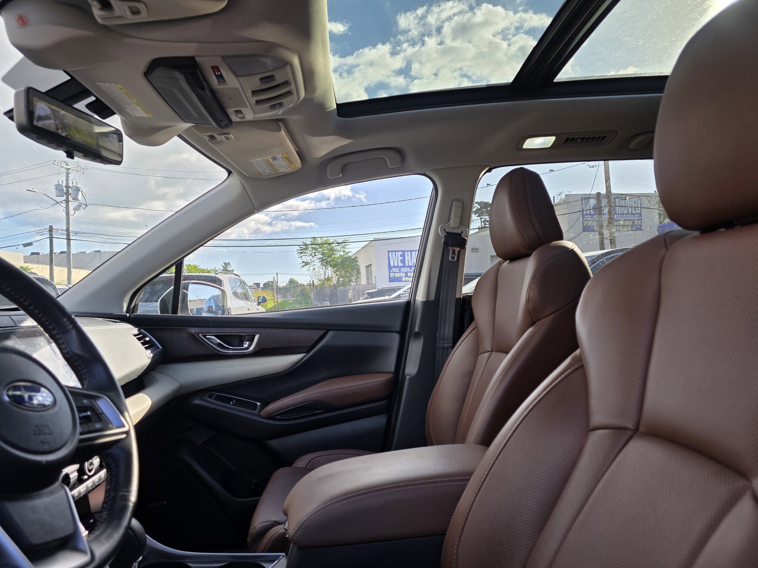 2022 Subaru Ascent Touring photo 4