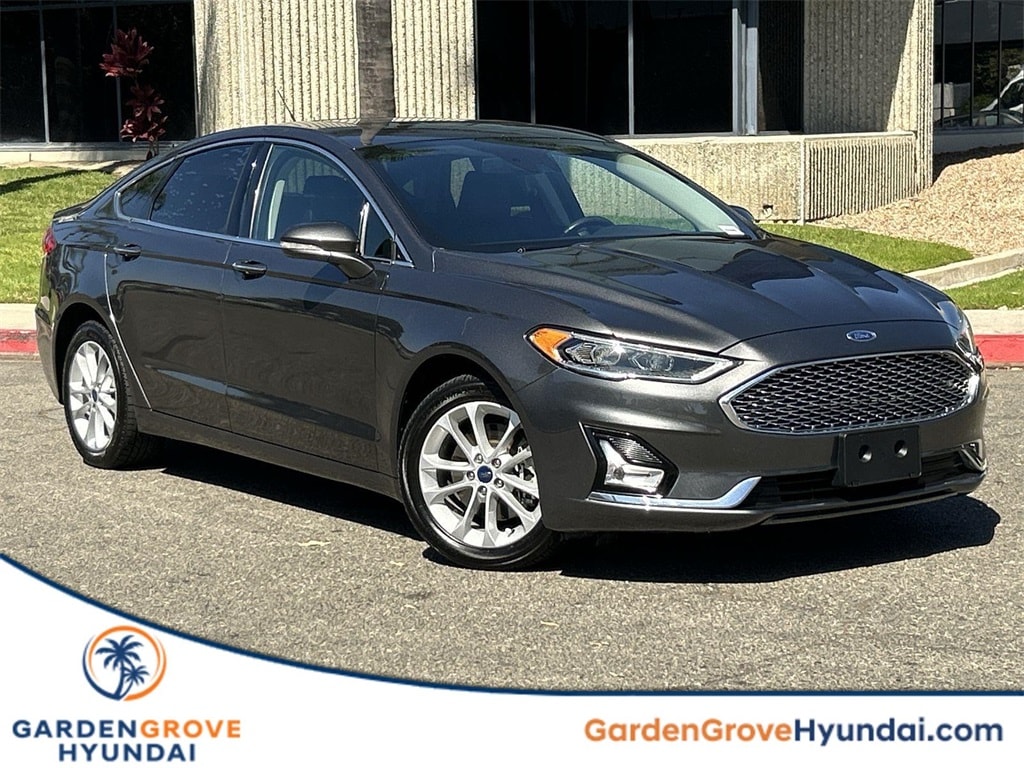 2020 Ford Fusion Energi
