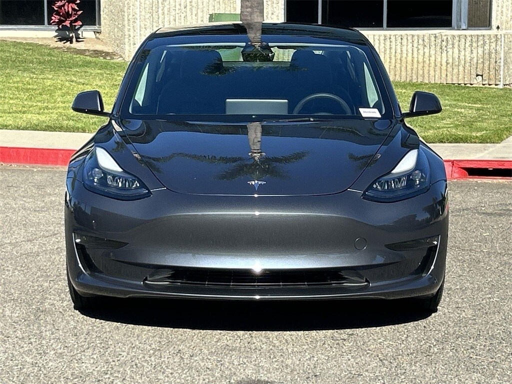 2023 Tesla Model 3 photo 2
