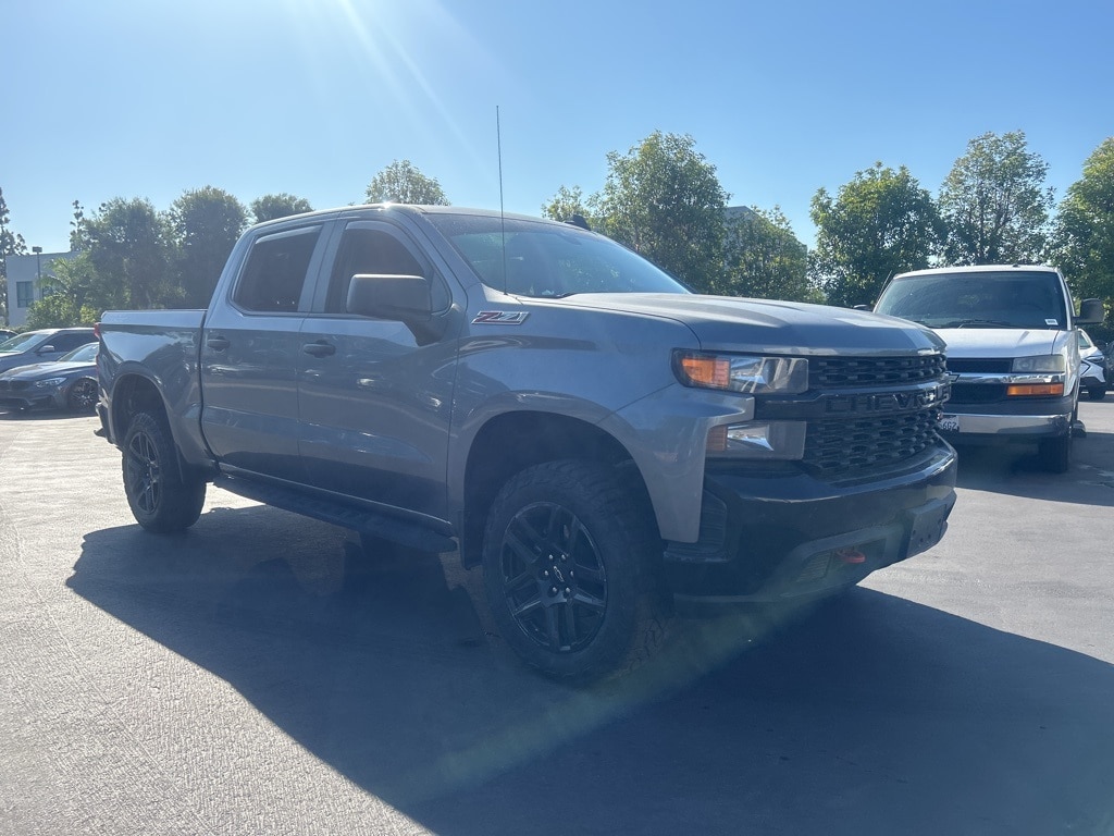 Used 2022 Chevrolet Silverado 1500 Limited Custom with VIN 3GCPYCEK2NG124115 for sale in Garden Grove, CA