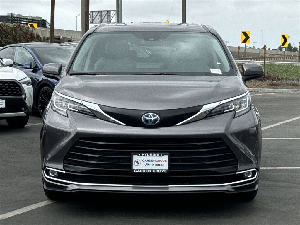 Used 2023 Toyota Sienna XLE with VIN 5TDYRKEC2PS143174 for sale in Garden Grove, CA