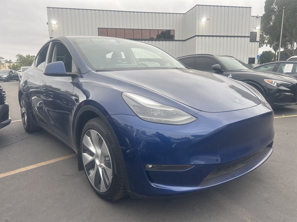 Used 2023 Tesla Model Y Long Range with VIN 7SAYGDEE7PF712207 for sale in Garden Grove, CA