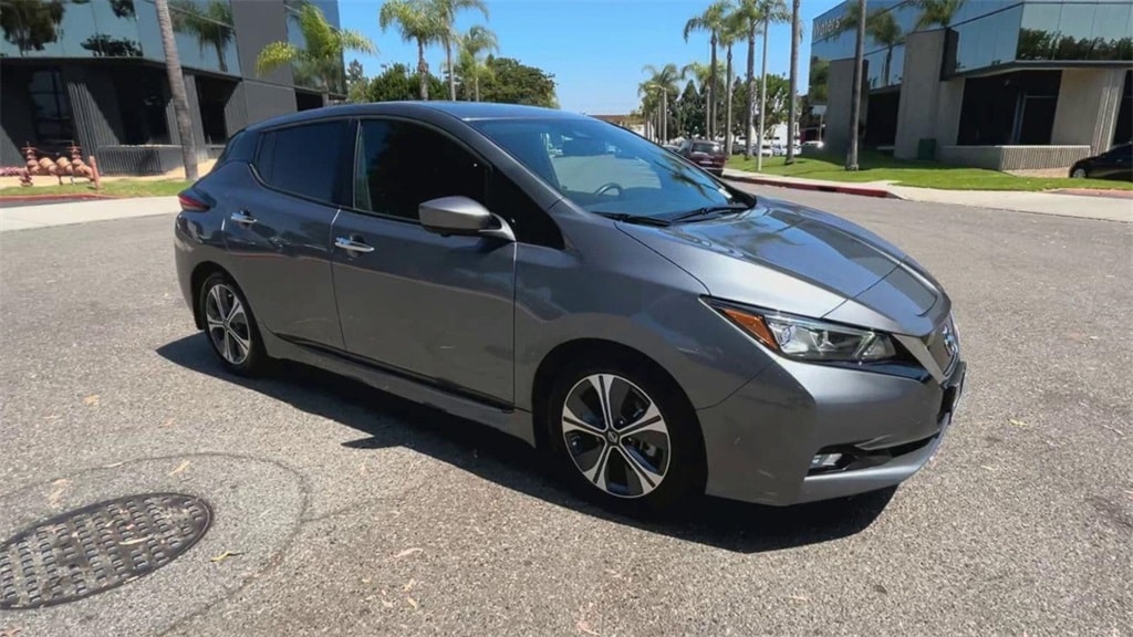 Used 2020 Nissan Leaf SV with VIN 1N4AZ1CP1LC309624 for sale in Garden Grove, CA