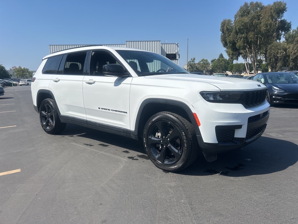 Used 2023 Jeep Grand Cherokee L Altitude with VIN 1C4RJKAG1P8814696 for sale in Garden Grove, CA