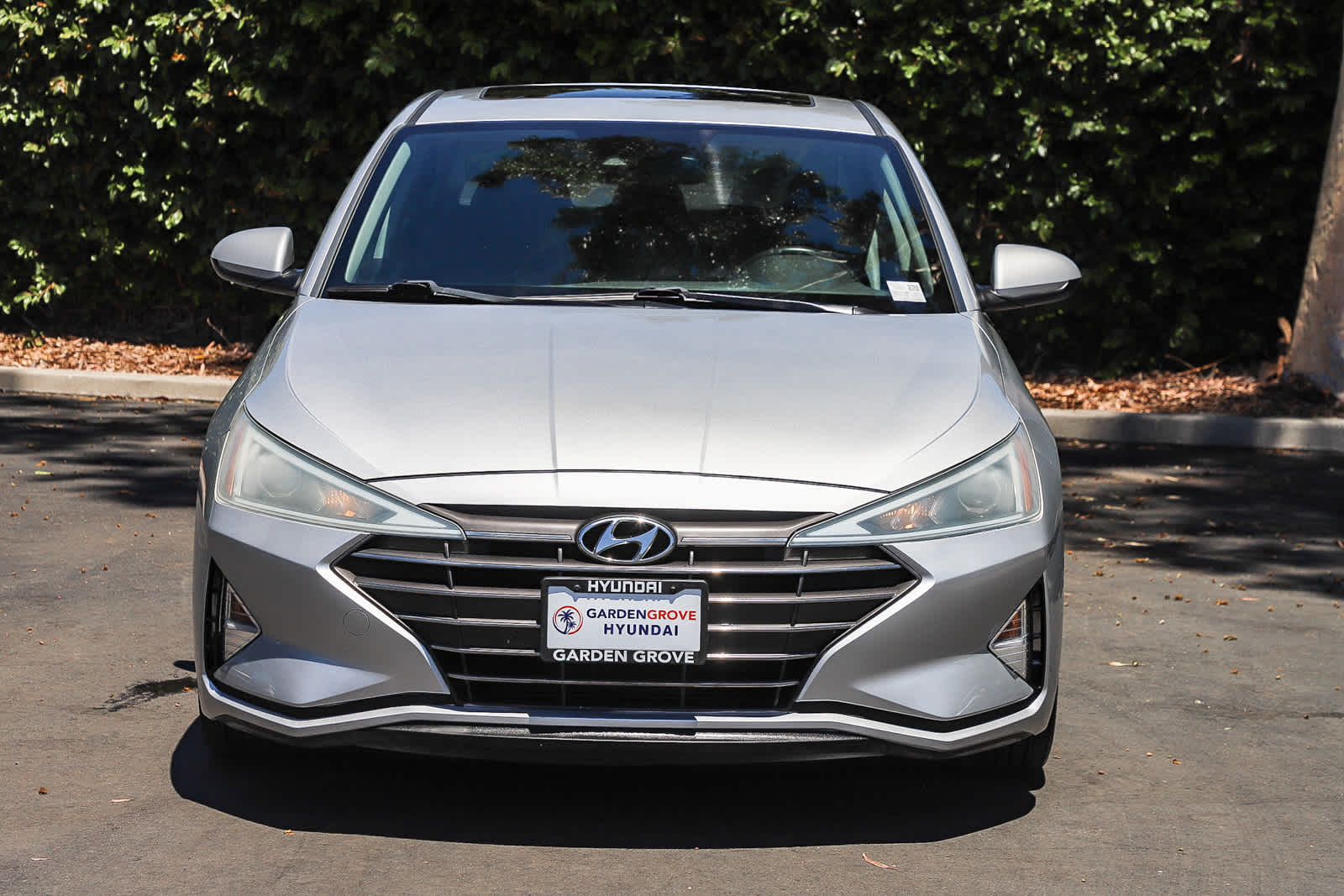 Thumbnail: 2019 Hyundai Elantra - 2