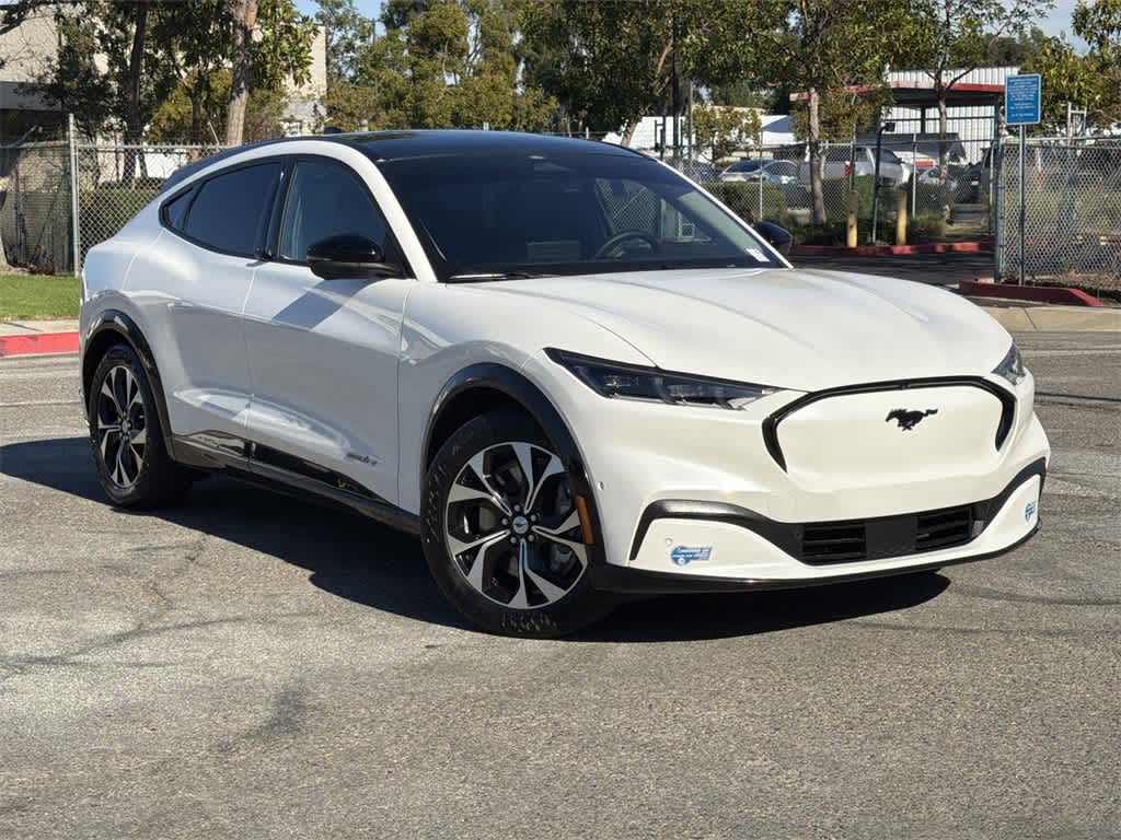 2021 Ford Mustang Mach-E Premium -
                  Garden Grove, CA