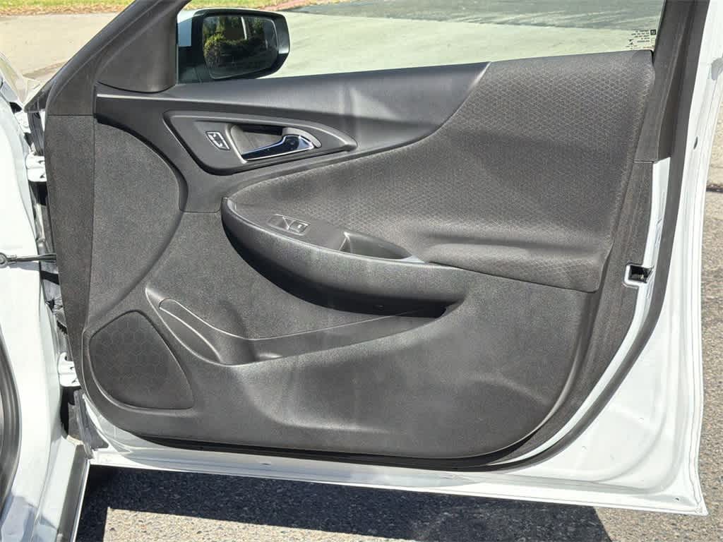 Thumbnail: 2024 Chevrolet Malibu - 40