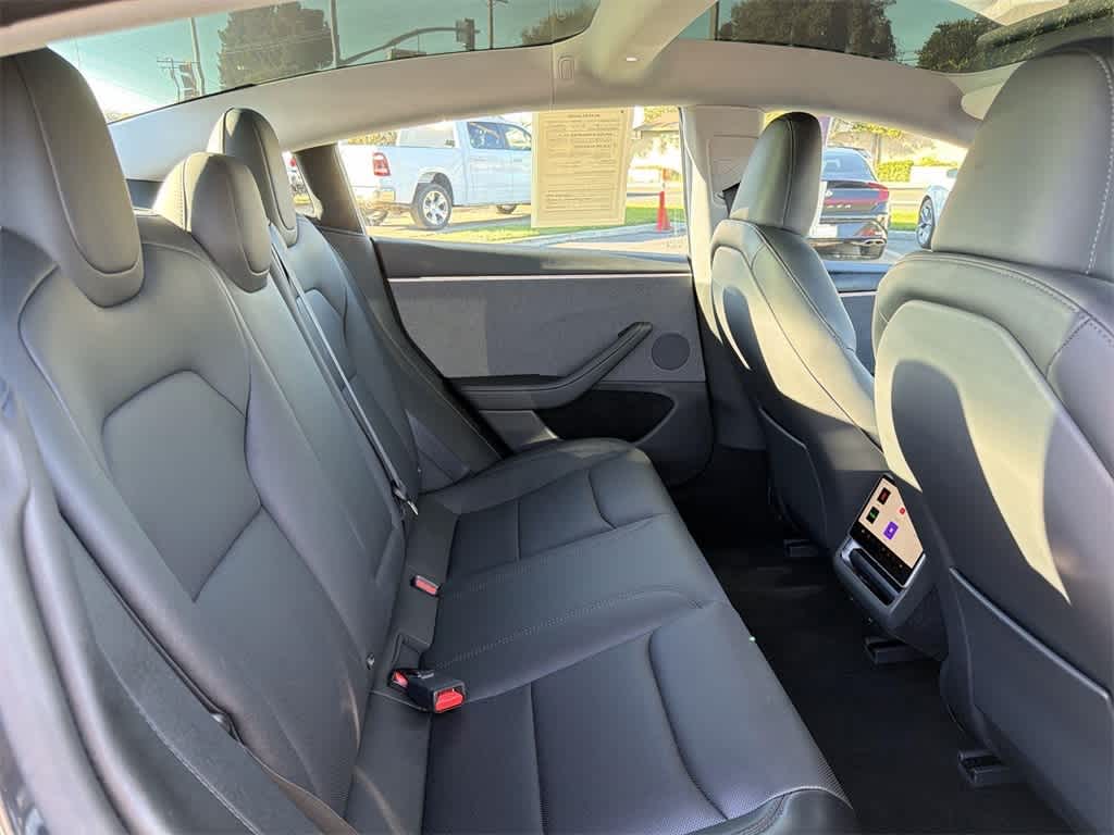 Thumbnail: 2024 Tesla Model 3 - 33