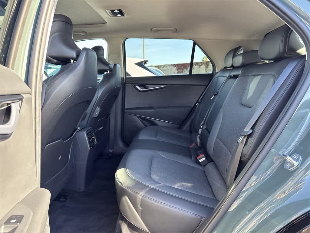 Thumbnail: 2023 Kia Niro - 30