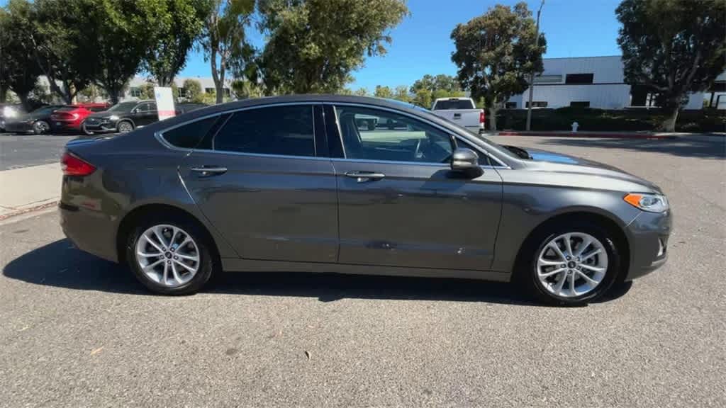 Thumbnail: 2020 Ford Fusion - 9
