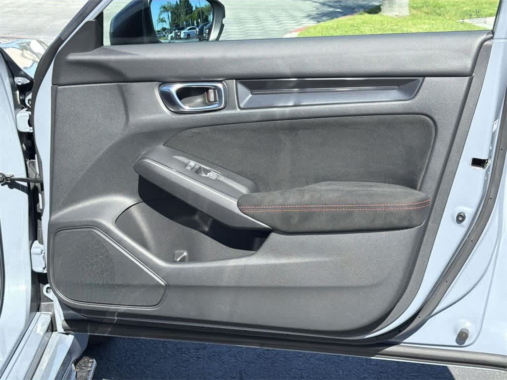 Thumbnail: 2023 Honda Civic - 32