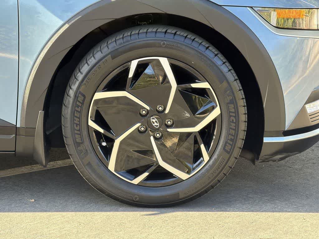 Thumbnail: 2024 Hyundai Ioniq 5 - 41