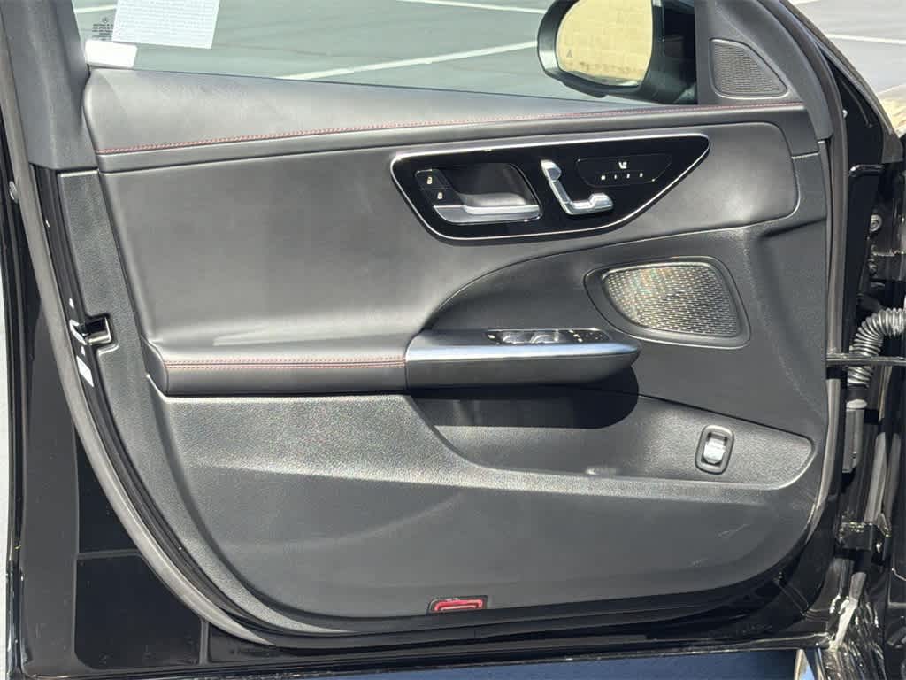 Thumbnail: 2024 Mercedes-Benz C-Class - 24