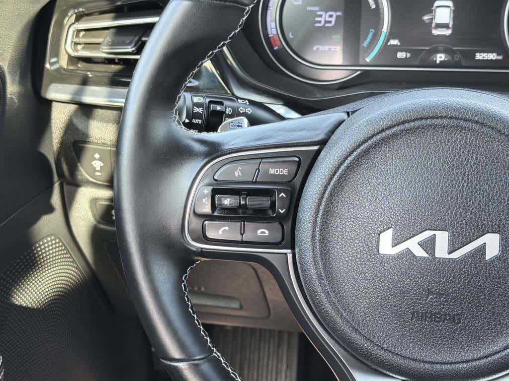 Thumbnail: 2022 Kia Niro - 13