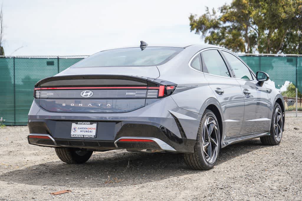 Thumbnail: 2026 Hyundai Sonata - 4