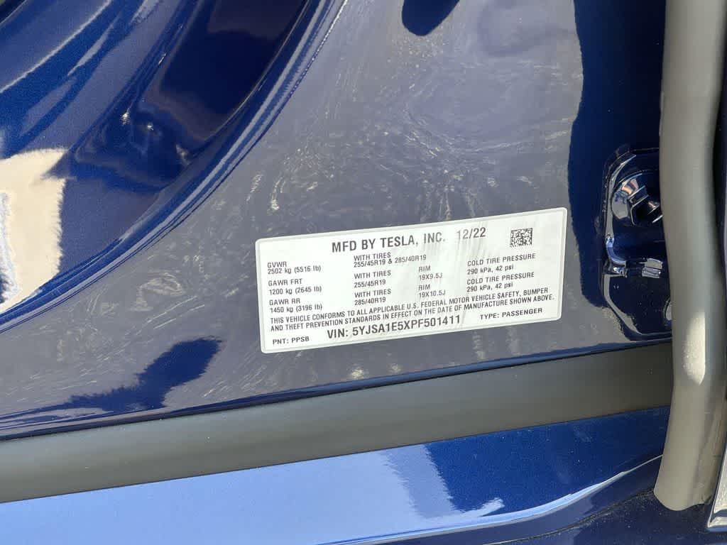 Thumbnail: 2023 Tesla Model S - 10