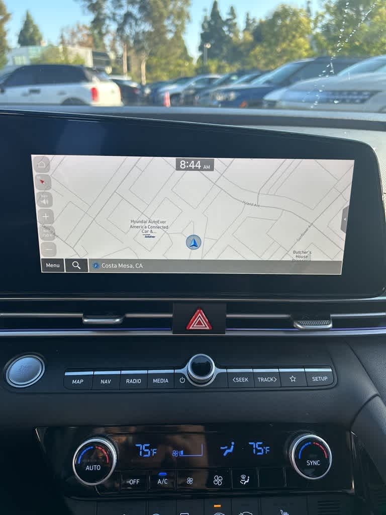 Thumbnail: 2023 Hyundai Elantra - 9